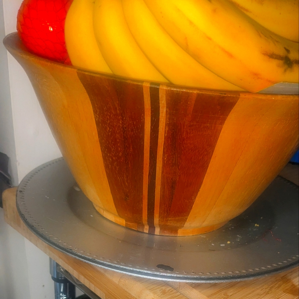 Wooden mixing or fruit bowl